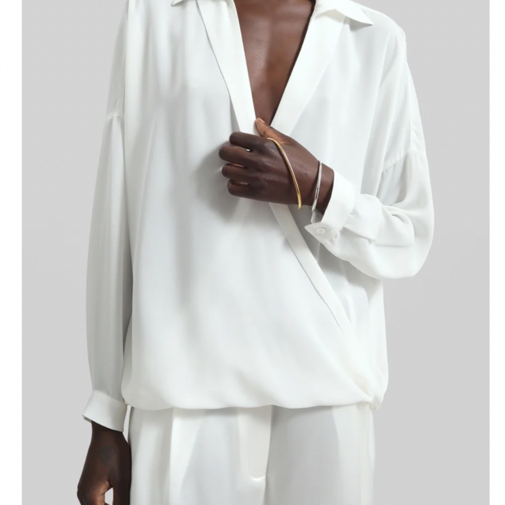 Frankie Shop, Roseau Blouse White Color, Front drape long sleeve blouse, sz XS/S